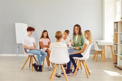 6 Fundraising Strategies for Mental Health Programs and Support .